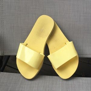 ☀️ Yellow Slides ☀️